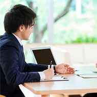 本社採用